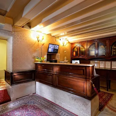 Residenza San Maurizio Gæstehus Venedig