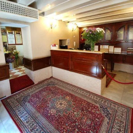 Gæstehus Residenza San Maurizio 3*
