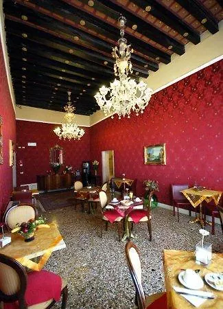 Residenza San Maurizio Gæstehus 3*