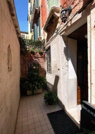 Residenza San Maurizio 3*