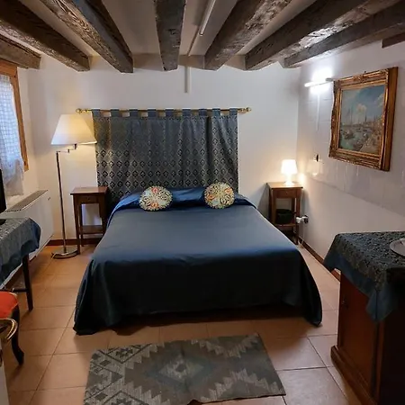 Residenza San Maurizio 招待所