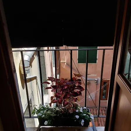 Residenza San Maurizio 招待所