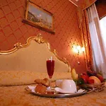 Residenza San Maurizio Guest house 3*